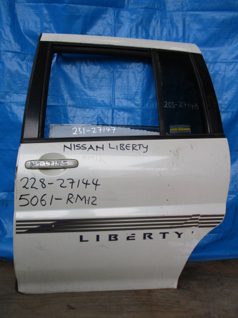 Used Nissan Liberty WINDOWS GLASS REAR LEFT